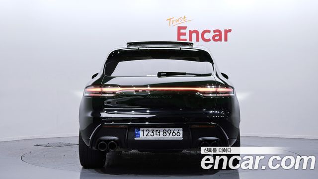 Porsche Macan из Кореи Encar