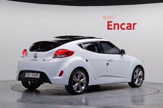 Hyundai Veloster DCT Pack — пробег 72 860 км — фото 2 из 5