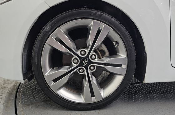 Hyundai Veloster DCT Pack — пробег 72 860 км — фото 5 из 5
