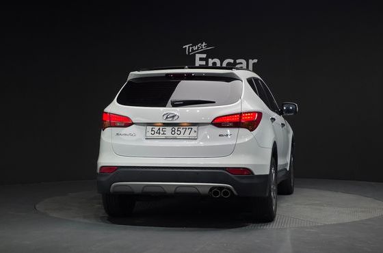 Hyundai Santafe Diesel(e-VGT) 2.0 2WD Premium — пробег 85 539 км — фото 4 из 5
