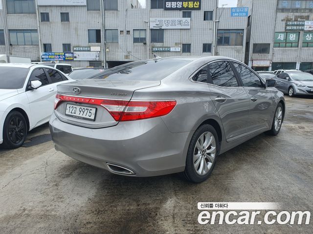 Hyundai Grandeur HG300 Noble — пробег 16 169 км — фото 4 из 5