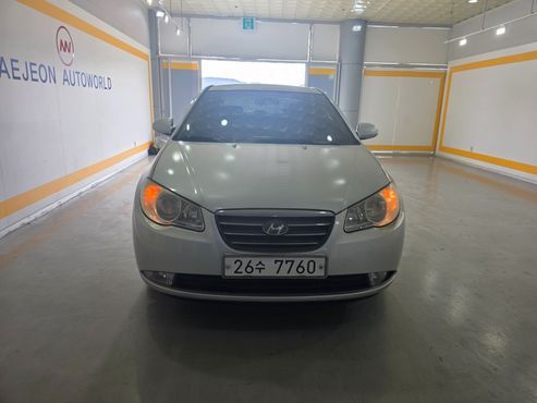 Hyundai AVANTE 1.6 VVT S16 LUXURY — пробег 155 682 км — фото 1 из 5