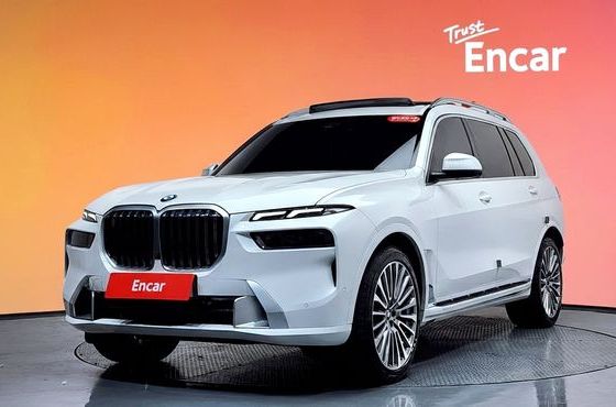 BMW X7 xDrive 40d Design Pure Excellence 6-Seater — пробег 37 918 км — фото 1 из 5