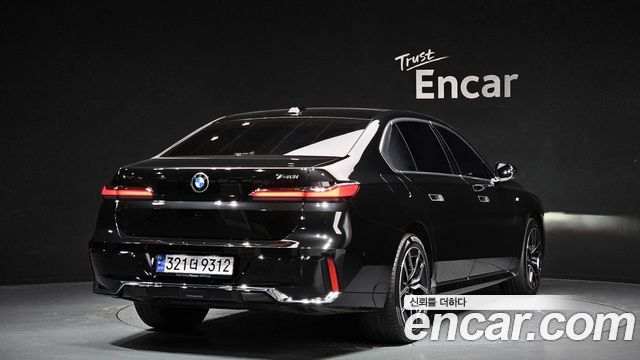 BMW 7-Series из Кореи Encar