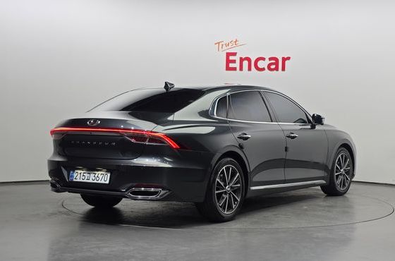 Hyundai Grandeur 2.5 Exclusice — пробег 156 940 км — фото 2 из 5