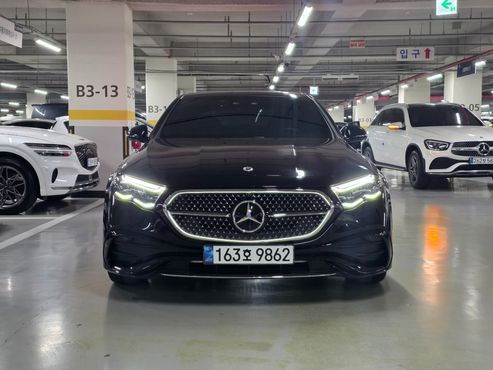 Mercedes-Benz E-Class E300 4MATIC AMG Line — пробег 15 000 км — фото 2 из 5