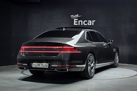 Genesis G90 Gasoline 3.5 Turbo AWD — пробег 63 372 км — фото 2 из 5