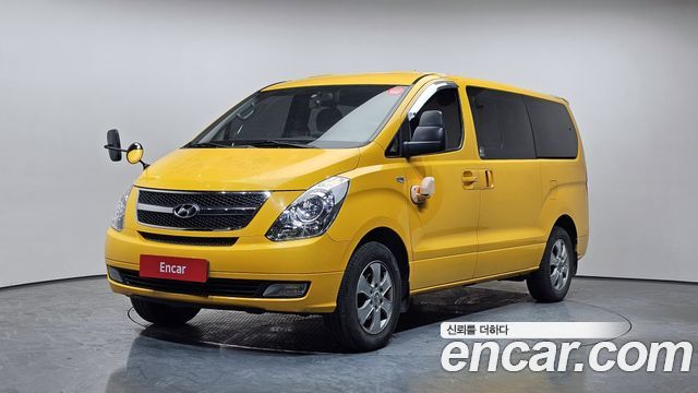 Hyundai Starex 4WD 12-Seater Wagon CVX Luxury — пробег 150 559 км — фото 1 из 5