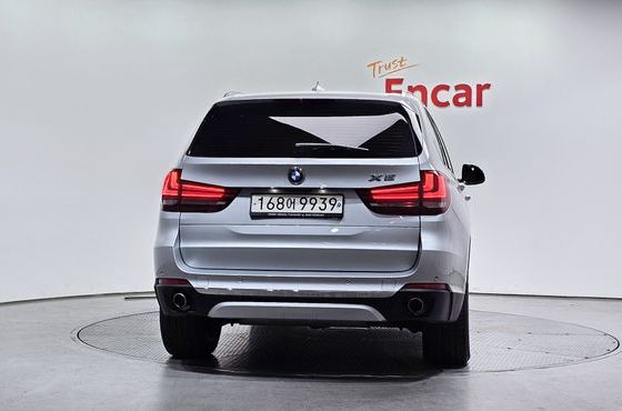 BMW X5 xDrive 30d — пробег 69 436 км — фото 4 из 5