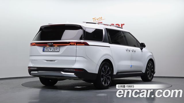Kia Carnival из Кореи Encar