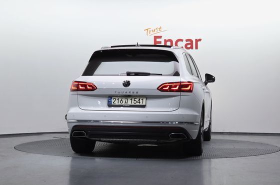 Volkswagen Touareg 3.0 TDI Prestige — пробег 37 423 км — фото 4 из 5