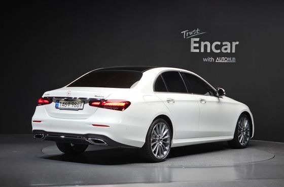 Mercedes-Benz E-Class E350 4MATIC AMG Line — пробег 71 188 км — фото 2 из 5