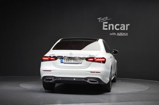 Mercedes-Benz E-Class E350 4MATIC AMG Line — пробег 71 188 км — фото 4 из 5