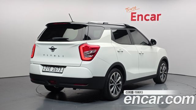 Ssangyong TIBOLI из Кореи Encar