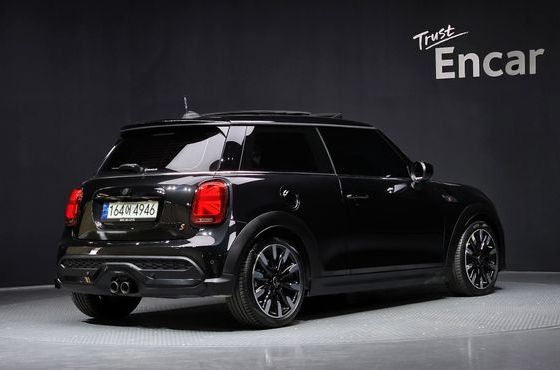 Mini Cooper Classic Third Generation — пробег 24 662 км — фото 2 из 5