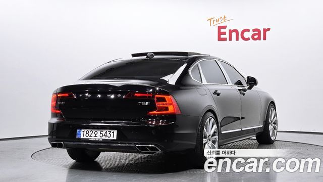 Volvo S90 из Кореи Encar