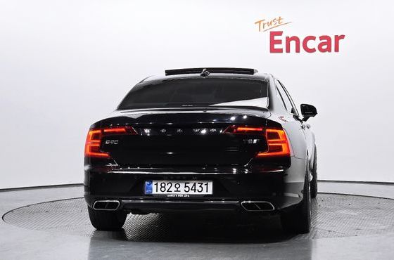 Volvo S90 T8 AWD Excellence — пробег 118 218 км — фото 4 из 5