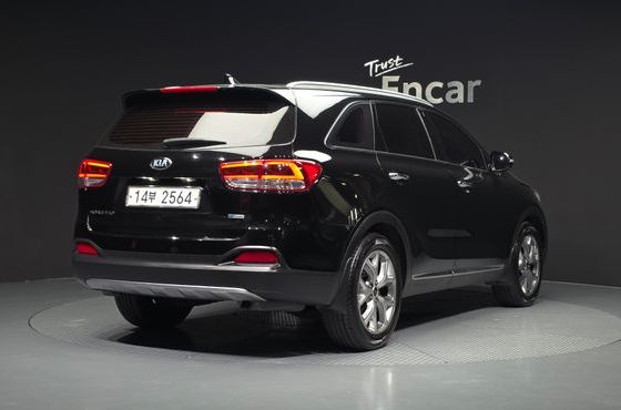 Kia Sorento Diesel 2.0 2WD Prestige — пробег 147 086 км — фото 2 из 5