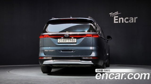 Kia Carnival из Кореи Encar
