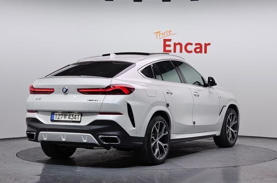 BMW X6 xDrive30d M Sport — пробег 55 700 км — фото 2 из 5