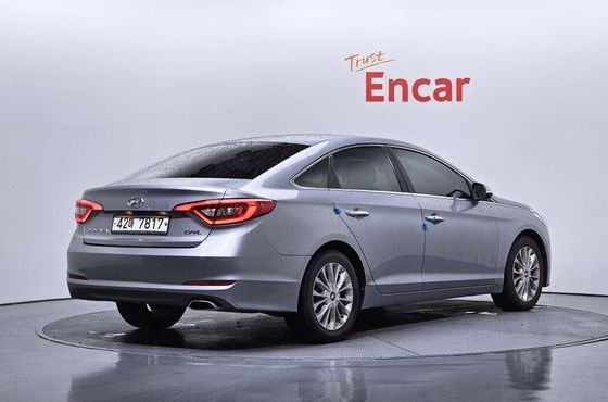 Hyundai Sonata 2.0 Smart — пробег 85 672 км — фото 2 из 5