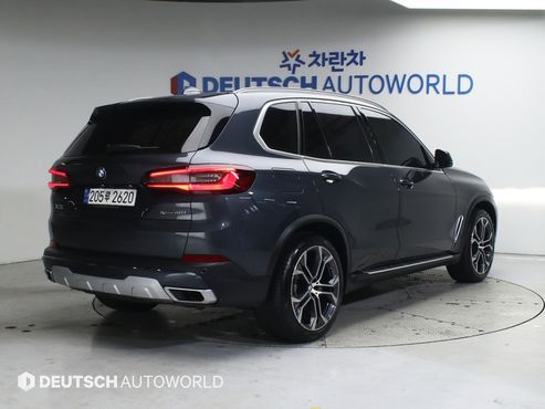 BMW X5 xDrive 40i xLine — пробег 36 865 км — фото 2 из 5