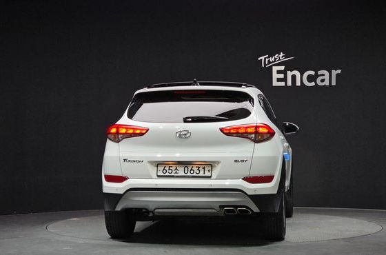 Hyundai Tucson Diesel 2.0 2WD Modern — пробег 85 402 км — фото 4 из 5