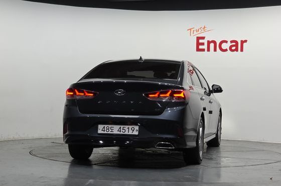 Hyundai Sonata 2.0 Smart Spicial — пробег 30 035 км — фото 4 из 5