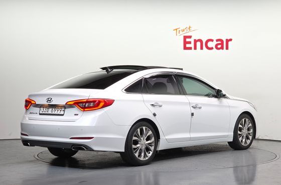 Hyundai Sonata 2.4 Exclusive — пробег 86 938 км — фото 2 из 5