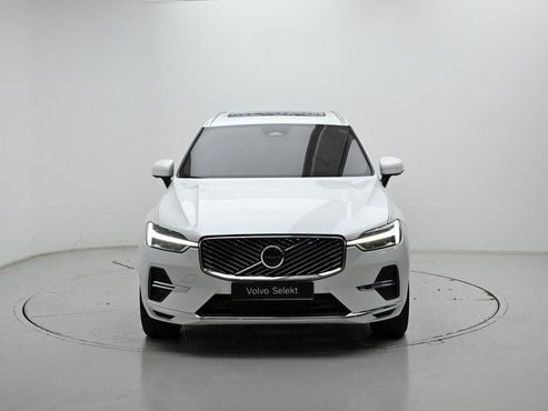 Volvo XC60 T8 Ultra Bright — пробег 2 290 км — фото 3 из 5