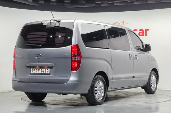 Hyundai Starex 5-Seater VAN Smart — пробег 87 939 км — фото 2 из 5