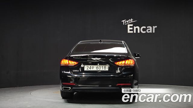 Hyundai Genesis из Кореи Encar