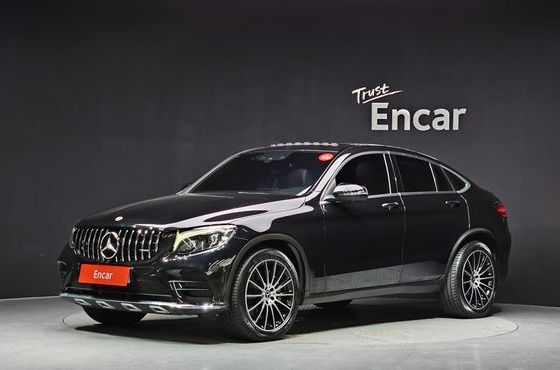 Mercedes-Benz GLC-Class GLC300 4MATIC AMG Line Coupe — пробег 72 804 км — фото 1 из 5