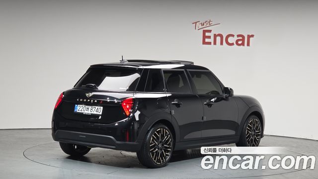 Mini Cooper из Кореи Encar