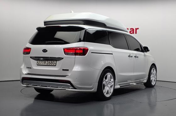 Kia Carnival 9-seater Hi-Limousine Prestige High roof — пробег 184 008 км — фото 2 из 5