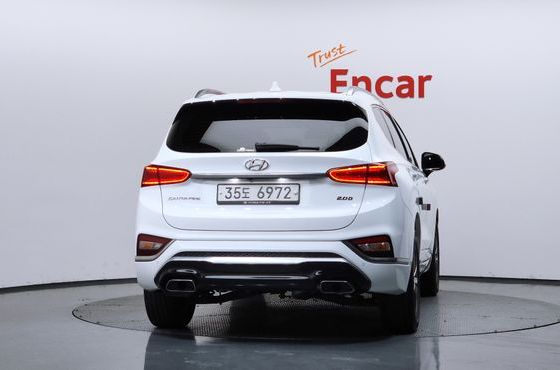 Hyundai Santafe Diesel 2.0 2WD Inspiration — пробег 75 701 км — фото 4 из 5