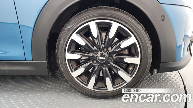 Mini Cooper из Кореи Encar