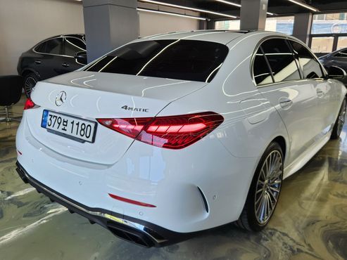 Mercedes-Benz C-Class C300 4MATIC AMG Line — пробег 27 600 км — фото 2 из 5