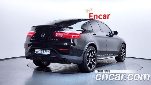 Mercedes-Benz GLC-Class AMG GLC43 4MATIC Coupe — пробег 132 811 км — фото 2 из 5