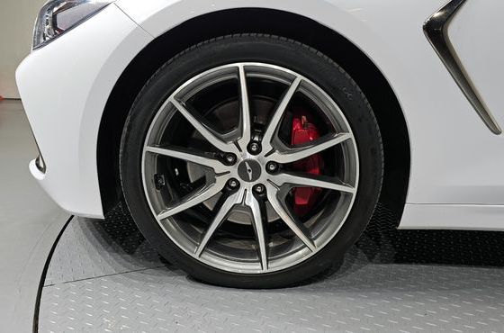 Genesis G70 2.0T AWD Sport Package — пробег 75 469 км — фото 5 из 5