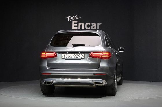 Mercedes-Benz GLC-Class GLC300 4MATIC — пробег 88 598 км — фото 4 из 5