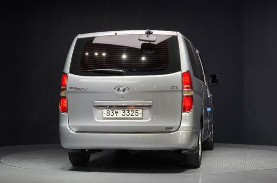 Hyundai Starex 5-Seater VAN CVX Luxury — пробег 249 565 км — фото 4 из 5