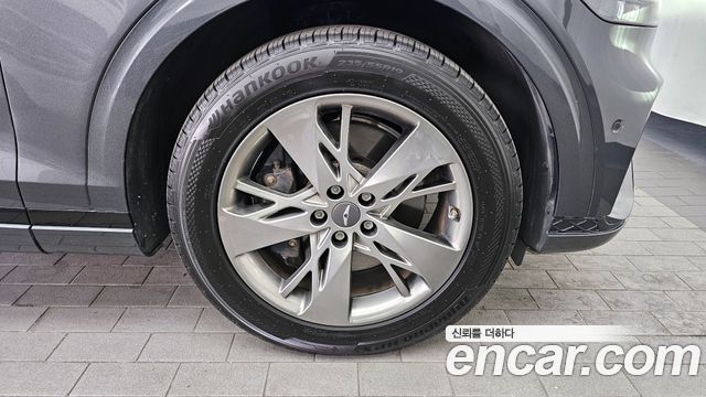 Genesis GV70 из Кореи Encar