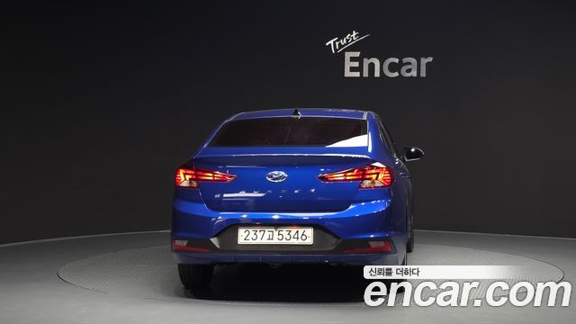 Hyundai AVANTE из Кореи Encar