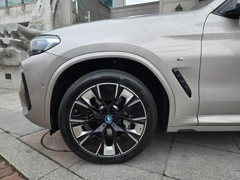 BMW iX3 M Sports — пробег 34 000 км — фото 5 из 5