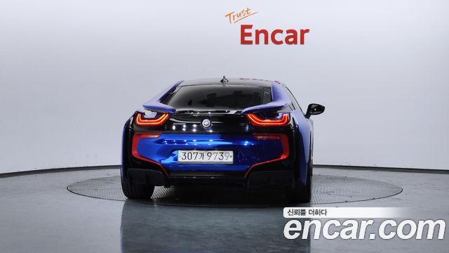 BMW i8 Coupe — пробег 199 915 км — фото 4 из 5