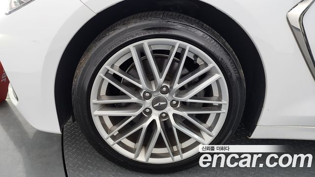 Genesis G70 из Кореи Encar