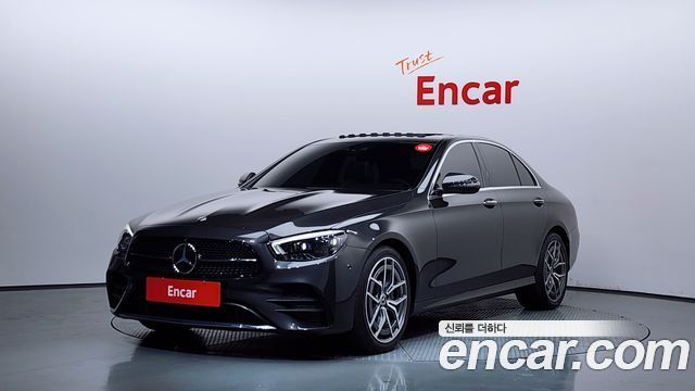 Mercedes-Benz E-Class E220d 4MATIC AMG Line — пробег 35 851 км — фото 1 из 5