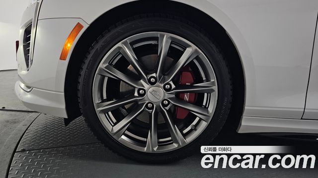 Cadillac CT4 из Кореи Encar