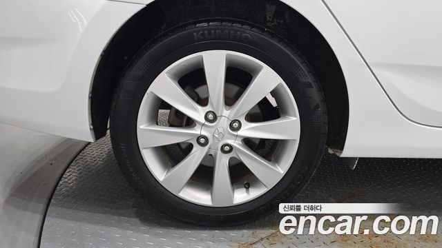 Hyundai Accent из Кореи Encar